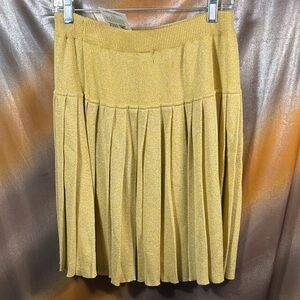 Ms Chaus XL Elegant Gold Pleated Skirt‎ mini. GG